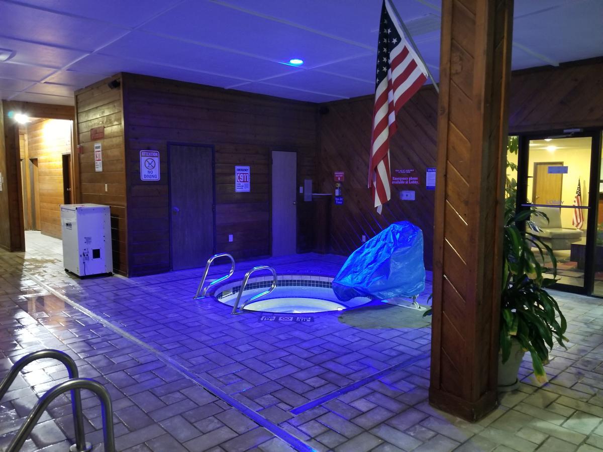 ซูเปอร์ 8 บาย วินด์แฮม ออตตัมวา Motel Ottumwa ภายนอก รูปภาพ
